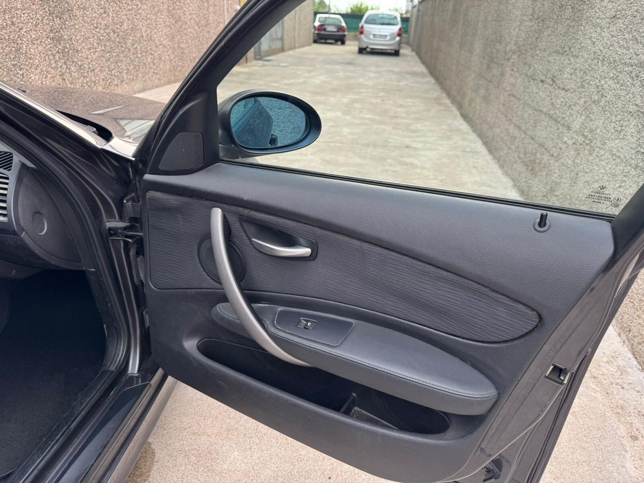 BMW 116i 1.6 BENZINA EURO4 85KW 5P Eletta