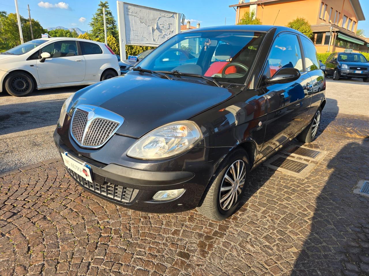 Lancia Ypsilon 1.2 con 258.000km