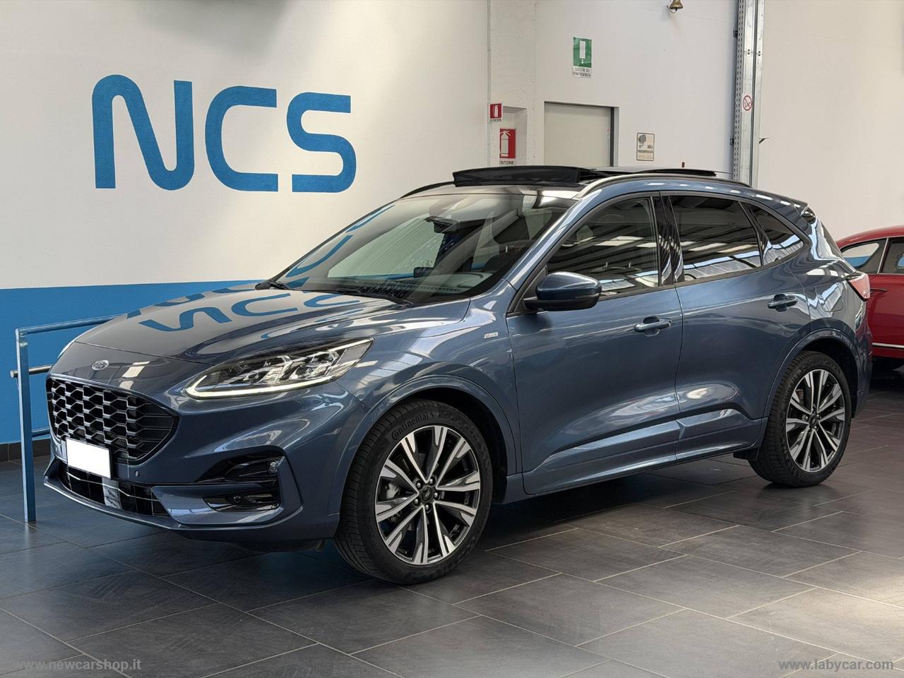 FORD Kuga 2.5 Full Hybrid 190 CVT 2WD ST-Line