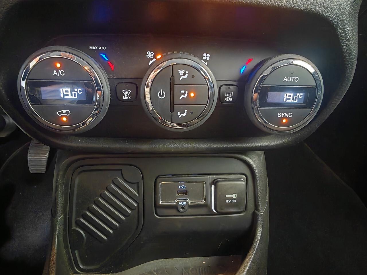 Jeep Renegade 1.6 Mjt DDCT 120 CV Limited