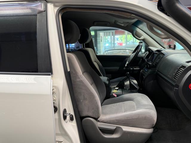 TOYOTA Land Cruiser TROPICALE GX V8 manual