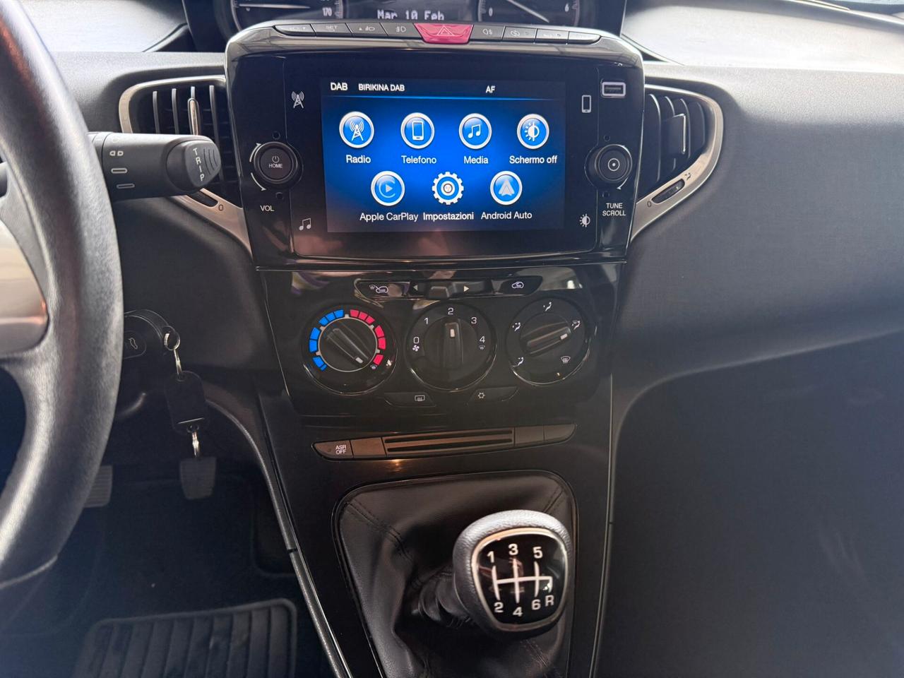 Lancia Ypsilon 1.0 FireFly 5 porte S&S Hybrid Ecochic Gold