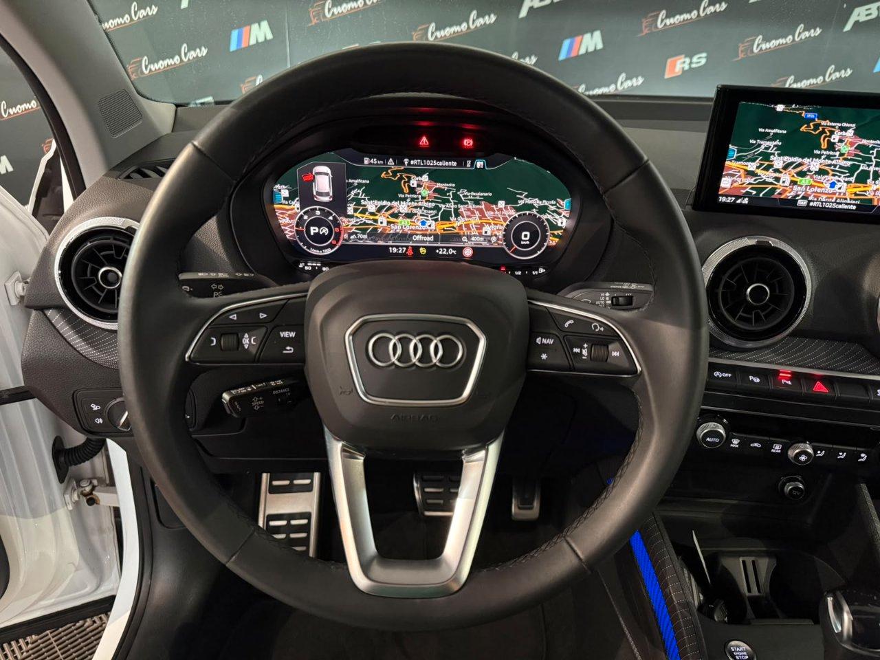 Audi Q2 35 2.0 tdi Sline s-tronic