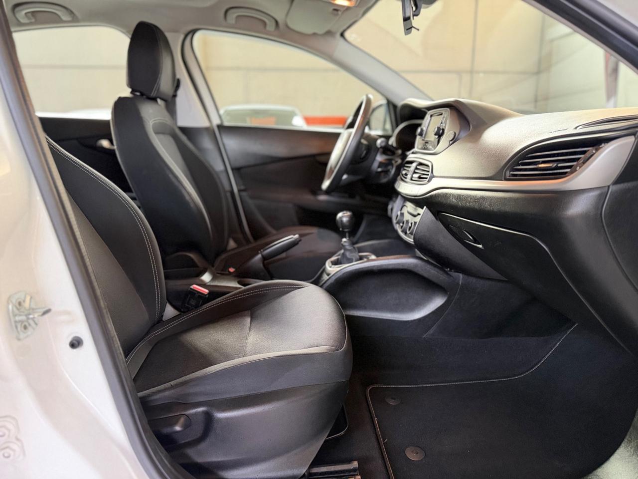 Fiat Tipo 1.4 T-Jet 120CV GPL 5 porte Lounge NEOPATENTATI