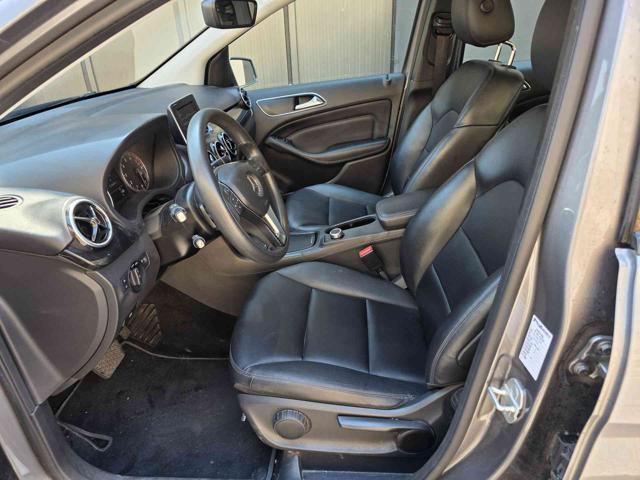 MERCEDES-BENZ B 180 Executive