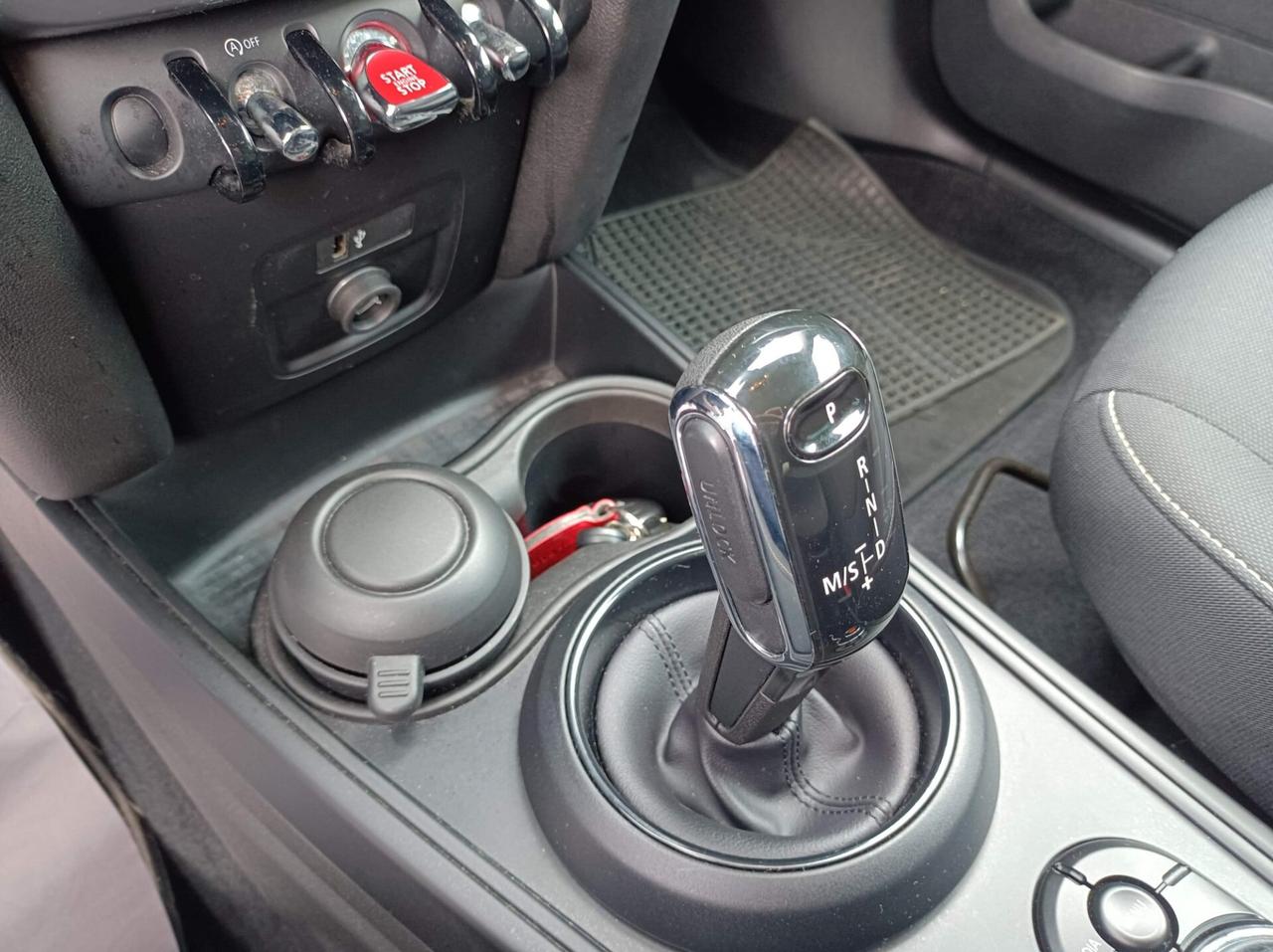 Mini One D Countryman 1.5 Business Automatica