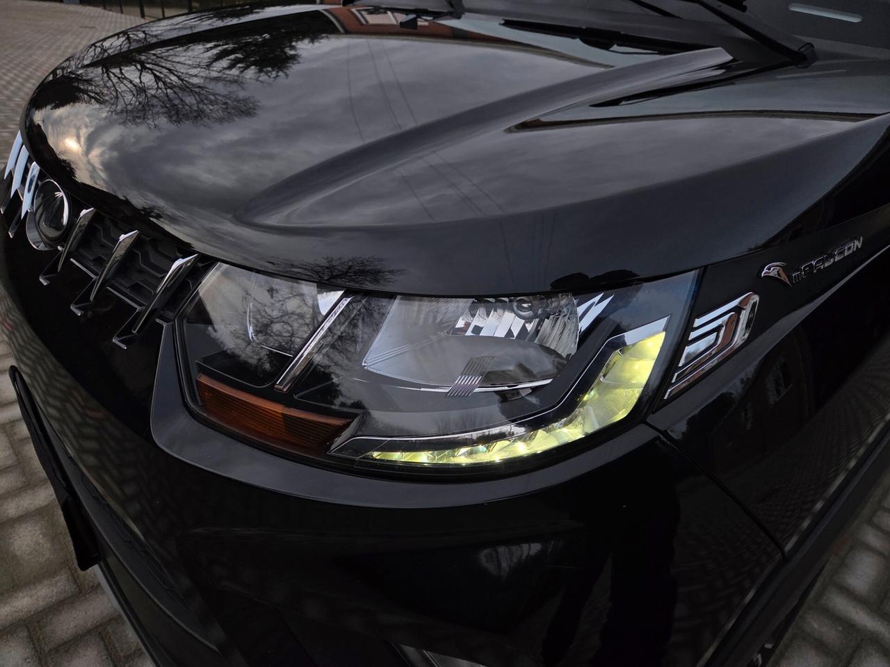 Mahindra KUV100 1.2 VVT K8 87cv