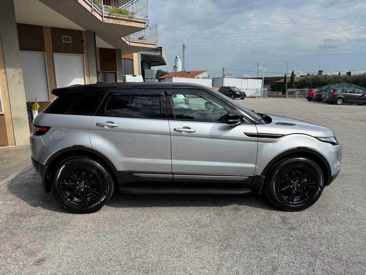 Land Rover Range Evoque 2.2 TD4 5p. 150 CV