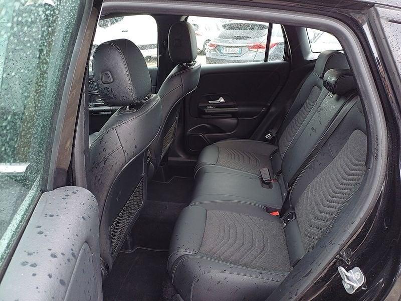 Mercedes-Benz GLA 250 e phev Advanced auto