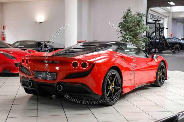 Ferrari F8 Tributo LIFT SYSTEM|CARBON PACK|SCUDETTI|ROSSO SCUDERIA|