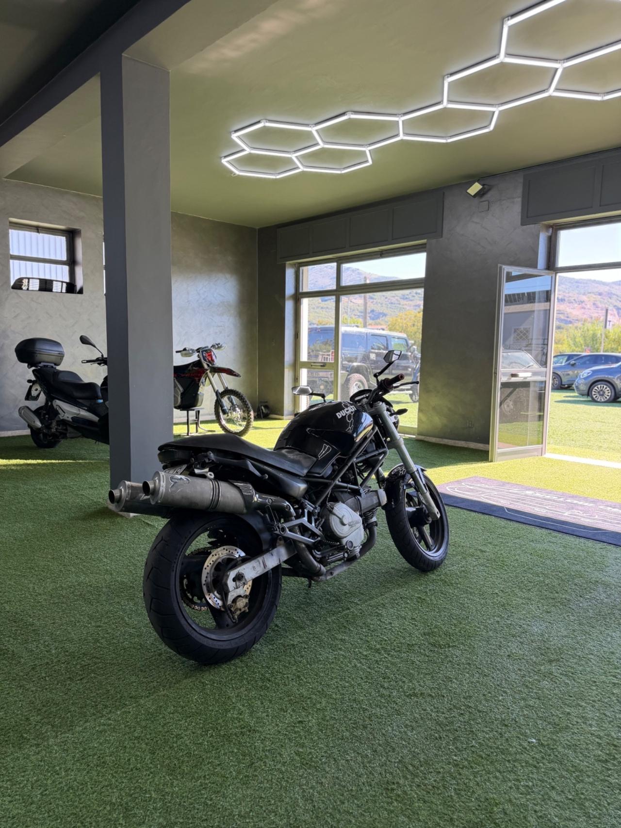 Ducati Monster 600 Iscritto ASI