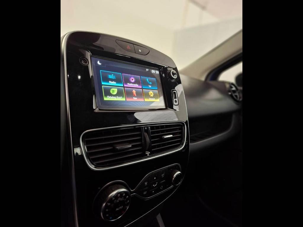 Renault Clio 5 Porte 0.9 TCe Moschino Zen