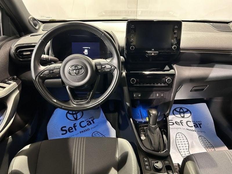 Toyota Yaris Cross 1.5h Adventure AWD-i E-CVT AZIENDALE + PEDANE LATERALI