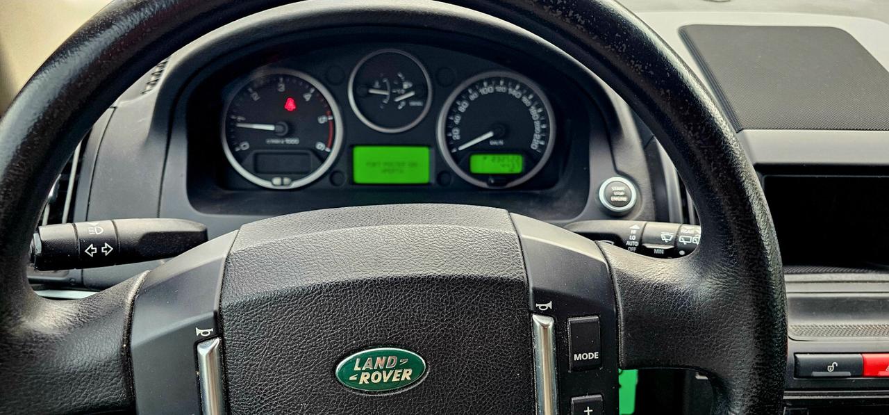 Land Rover Freelander 2.2 SD4 S.W. SE