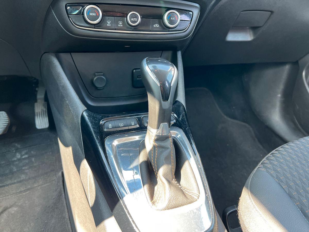 OPEL Crossland X 1.5 ecotec Design Line s&s 120cv auto