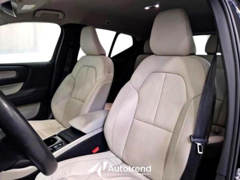 Volvo XC40 T3 163 CV Automatica NAVI LED Inscription