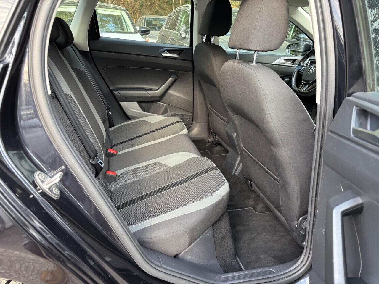 Volkswagen Polo 1.0 metano R-Line OK NEOPATENTATI