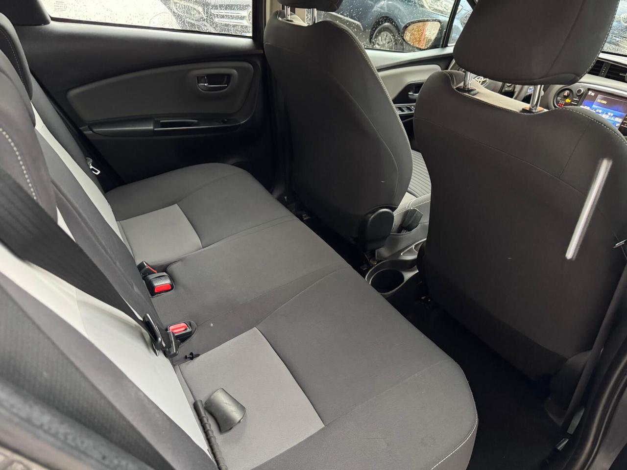 Toyota Yaris 1.5 Hybrid 5 porte Active