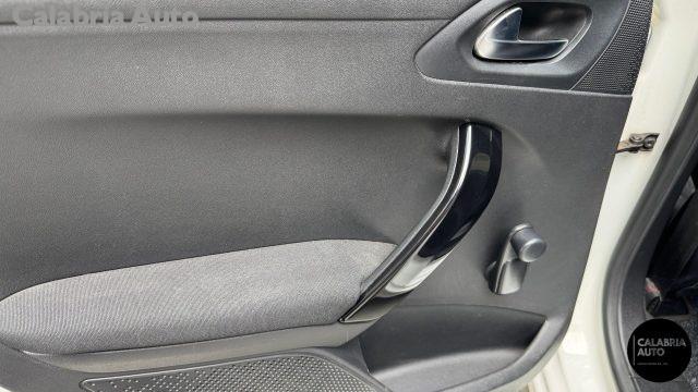 PEUGEOT 208 1° serie BlueHDi 100 S&S 5 porte Signature