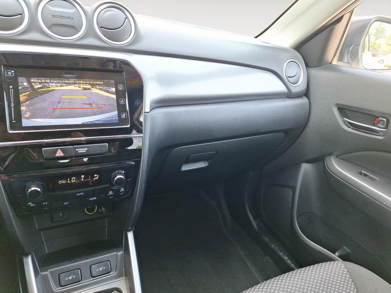 Suzuki Vitara 1.0 boosterjet Starview 2wd