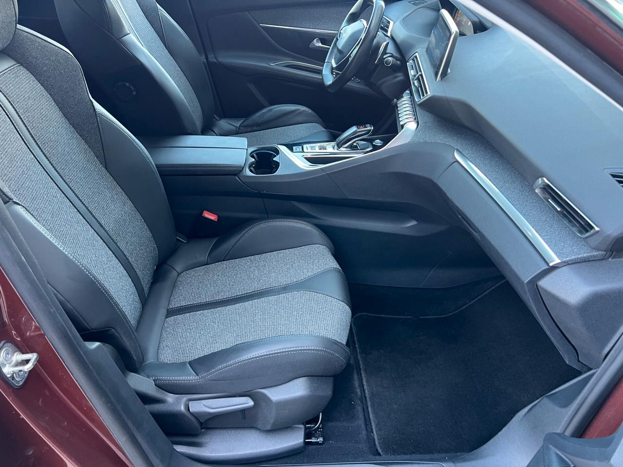 Peugeot 3008 GT LINE/CAMBIO AUTOMATICO/GARANZIA