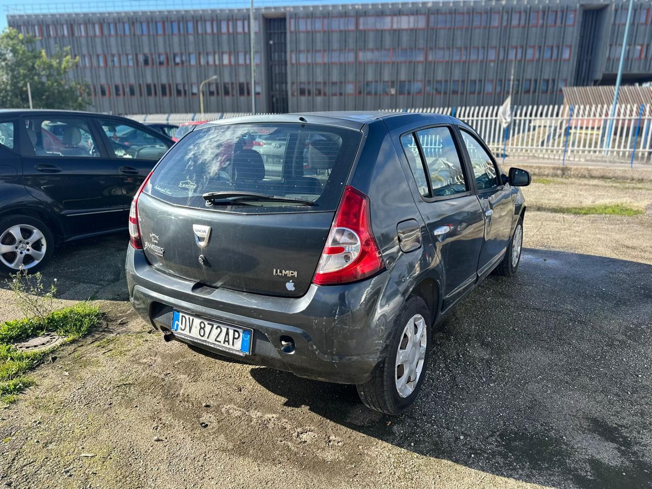 Dacia Sandero 1.4 8V Lauréate