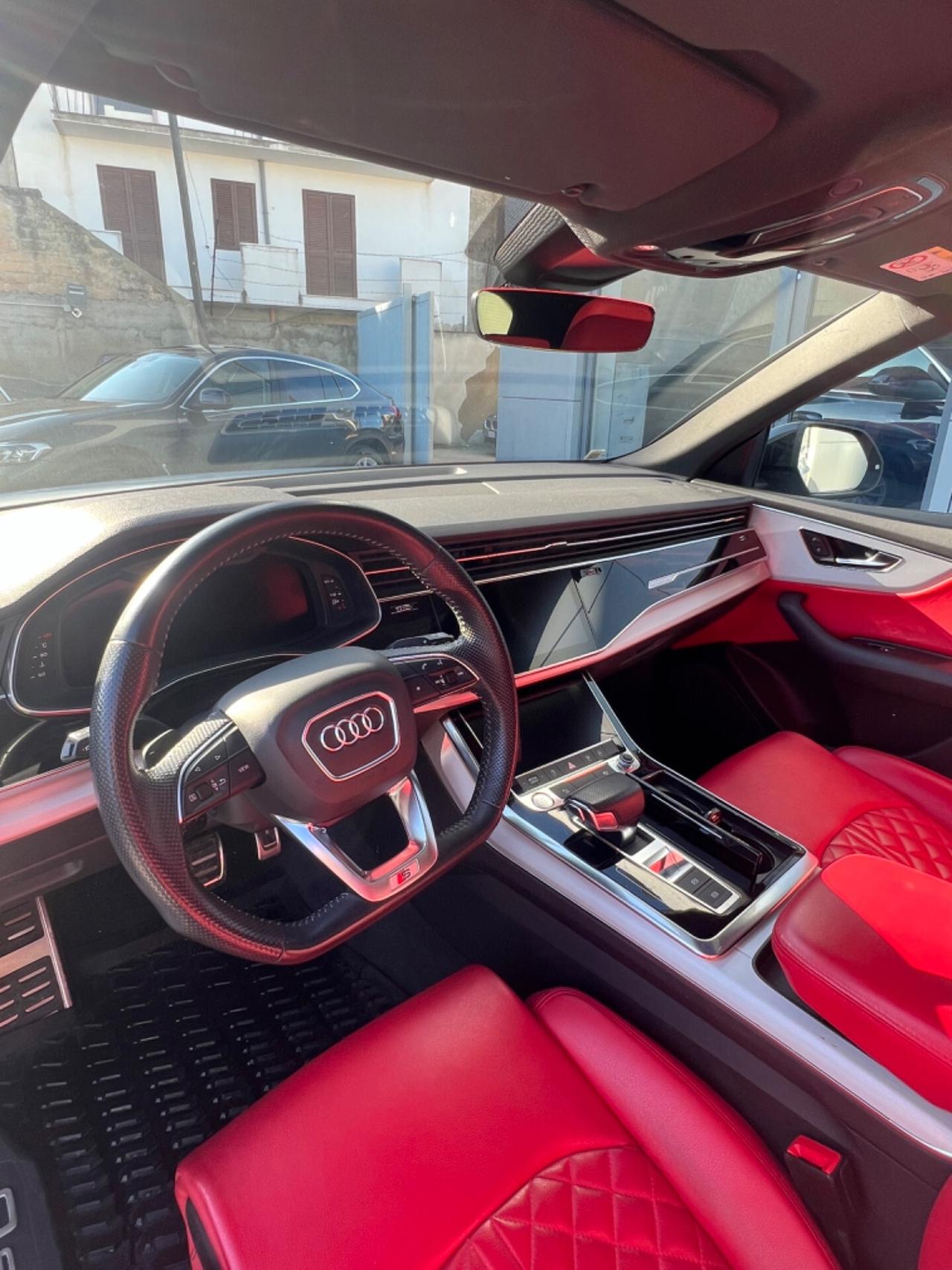 Audi Q8 50 TDI quattro tiptronic S-line - possibilità noleggio no scoring