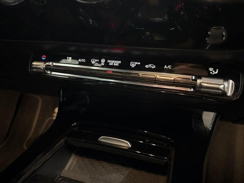 Mercedes-Benz Classe A A 180 d AMG Line Advanced Plus auto