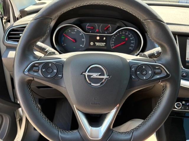 Opel Grandland X 1.6 Hybrid Plug-in aut. FWD