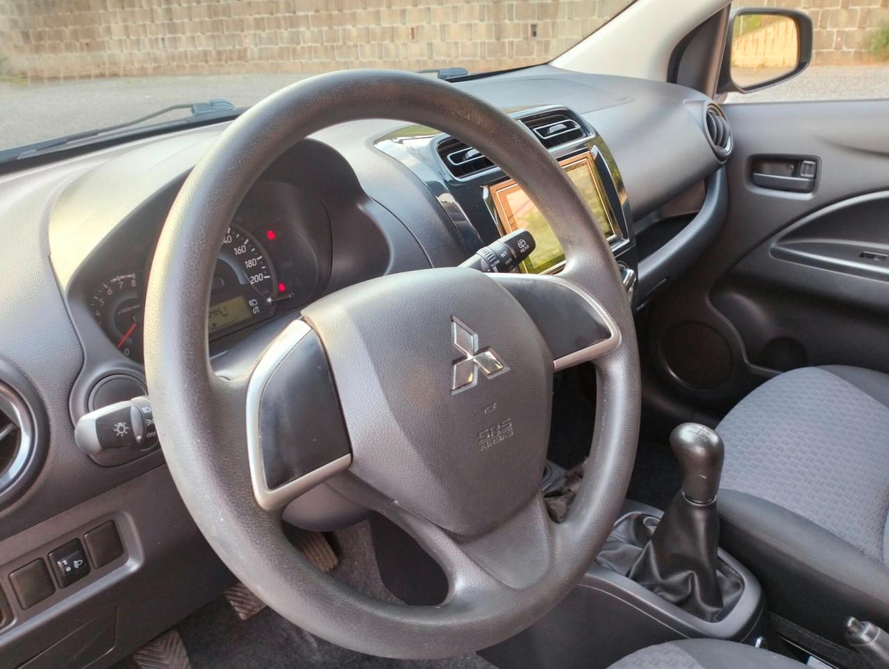 Mitsubishi Space Star 1.0 Invite