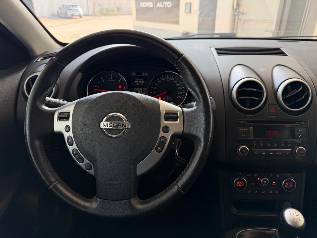 Nissan Qashqai 2.0 dCi DPF Tekna 4X4