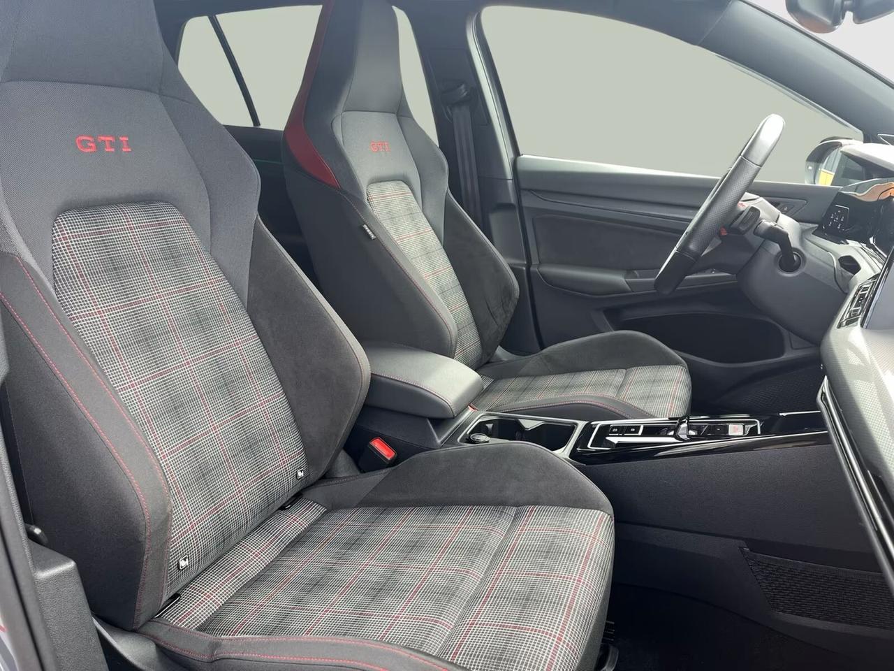 Volkswagen Golf GTI VIII DSG "Black-Style" Keyless Came LM19