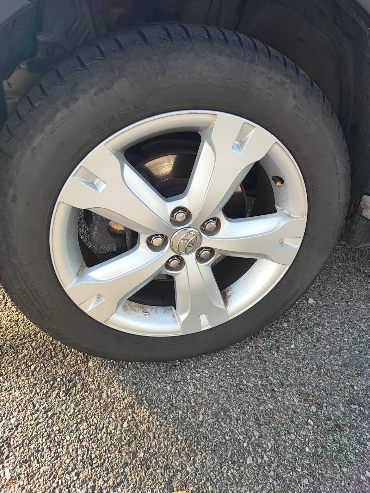 Toyota Urban Cruiser 1.4 D-4D AWD Luxury