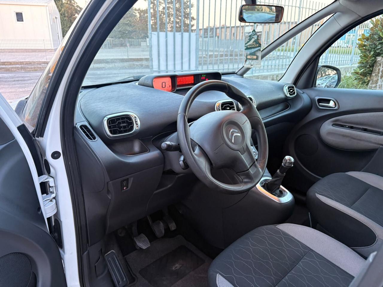 Citroen C3 Picasso 1.6 HDi 90 Business AUTOCARRO