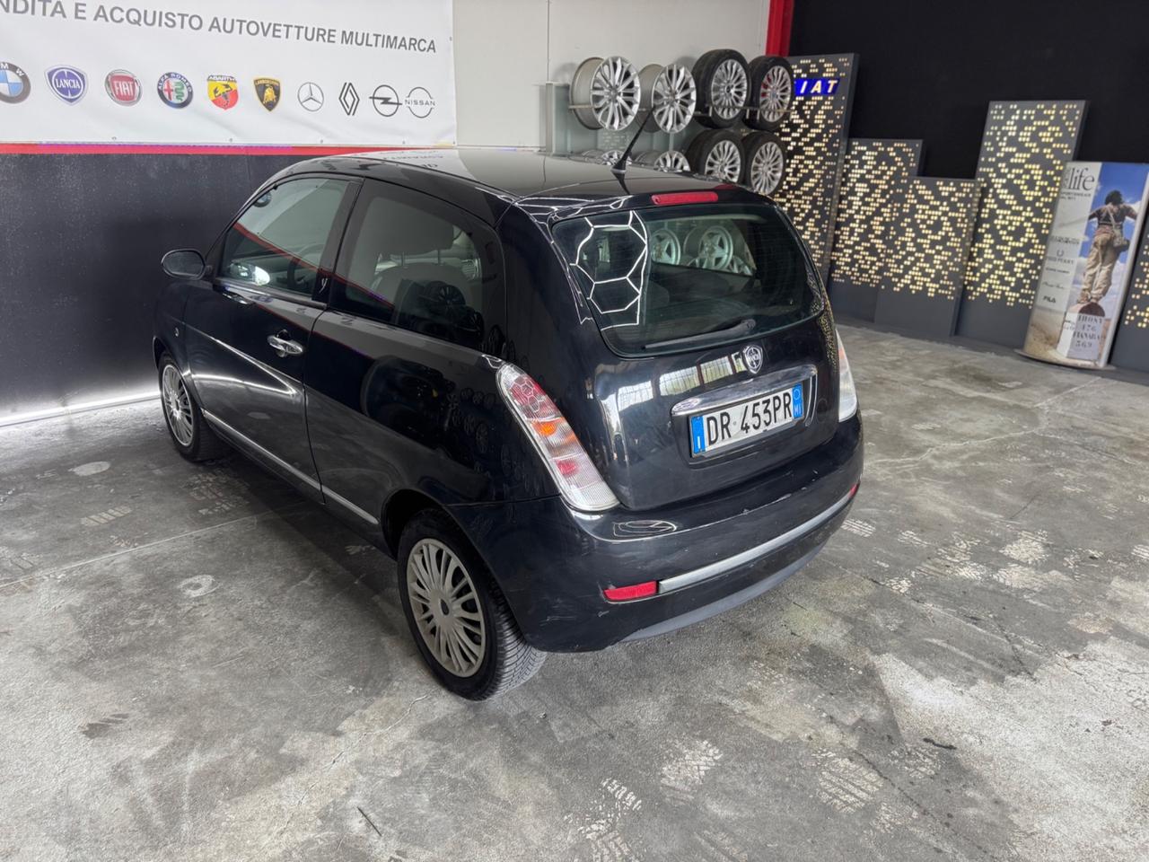 Lancia Ypsilon 1.2 Benzina ADATTA PER NEOPATENTATI