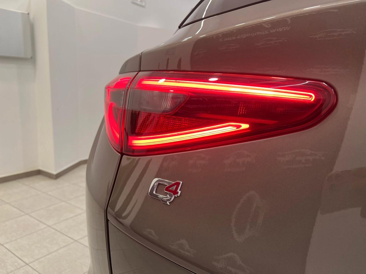 Alfa Romeo Stelvio 2.2 210 CV AT8 Q4 Executive 2018