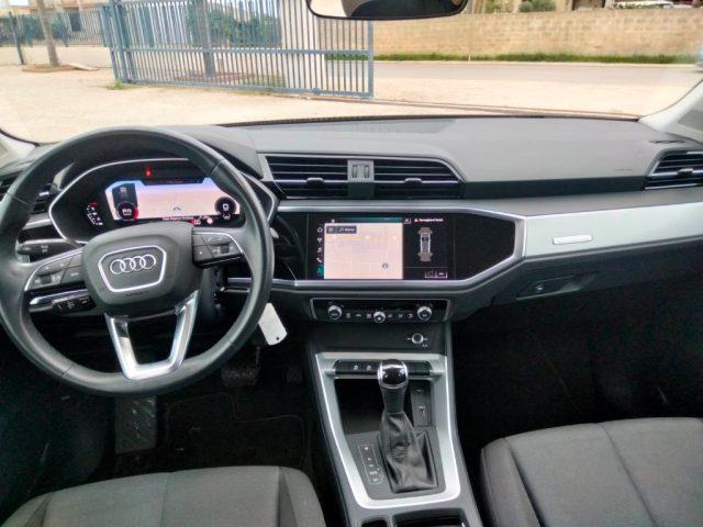 AUDI Q3 35 TDI quattro S tronic Business