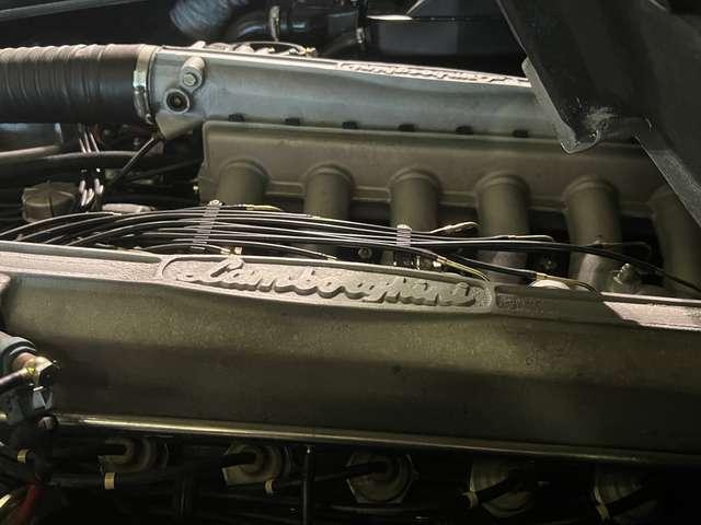 Lamborghini Countach 5.2 quattrovalvole LP