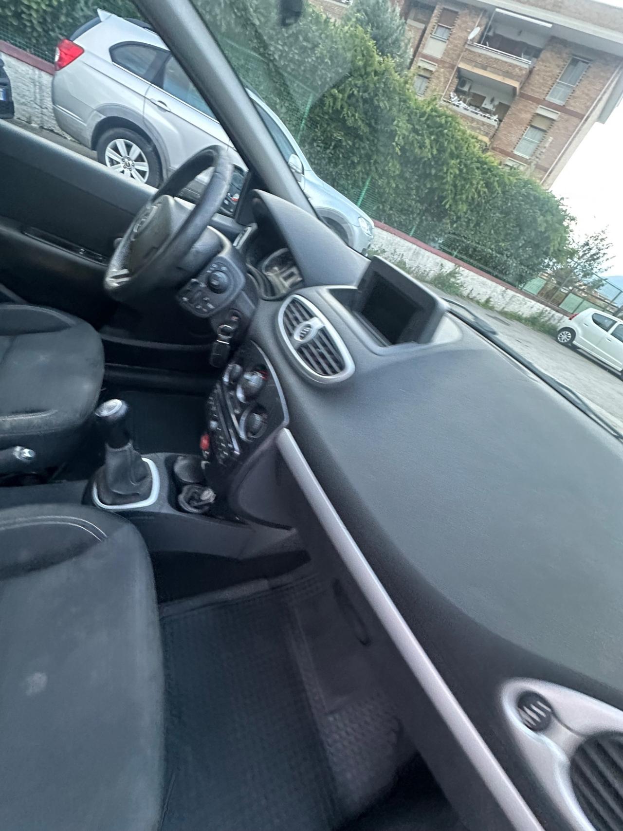 Renault Clio 1.2 16V 5 porte Live!