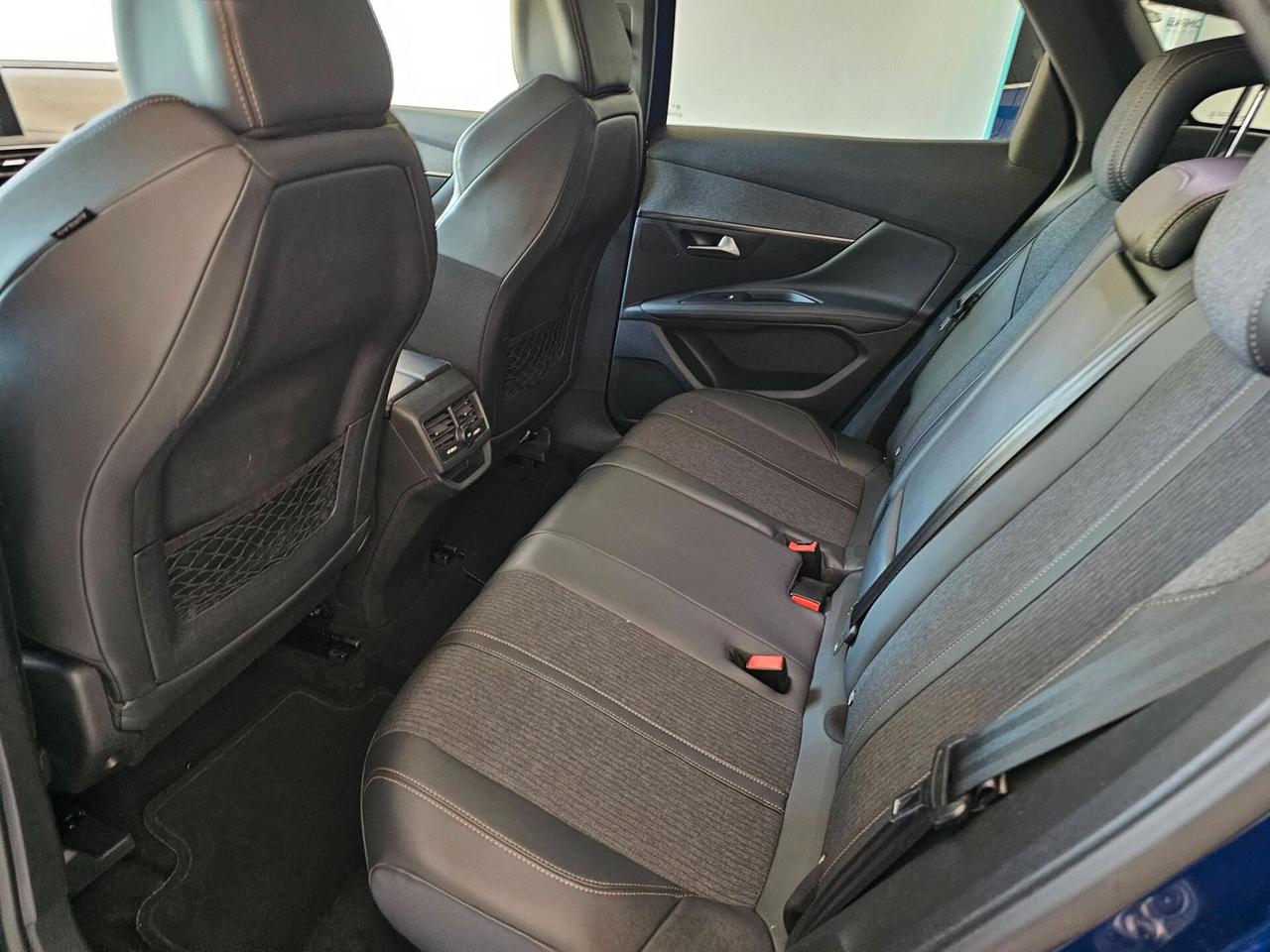 PEUGEOT 3008 1.5 BLUEHDI 130CV EAT8 GT-LINE