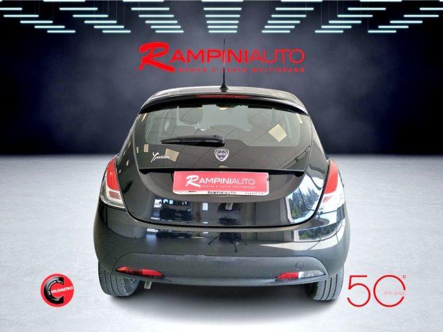 LANCIA Ypsilon 1.0 FireFly Hybrid Km 35.000 Iva Esposta