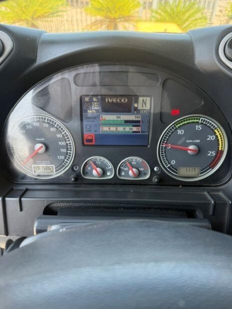 Trattore Stradale Iveco stralis 560