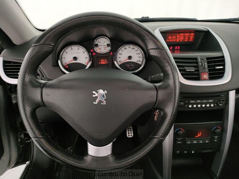 Peugeot 207 1.6 VTi Cabrio Coupe Roland Garros