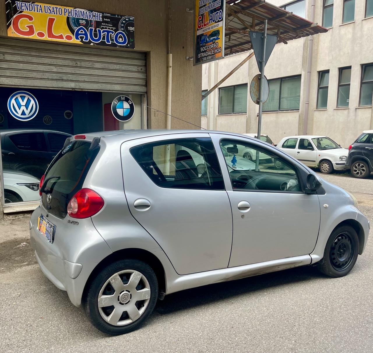 Toyota Aygo 1.4 turbodiesel 5 porte Sol