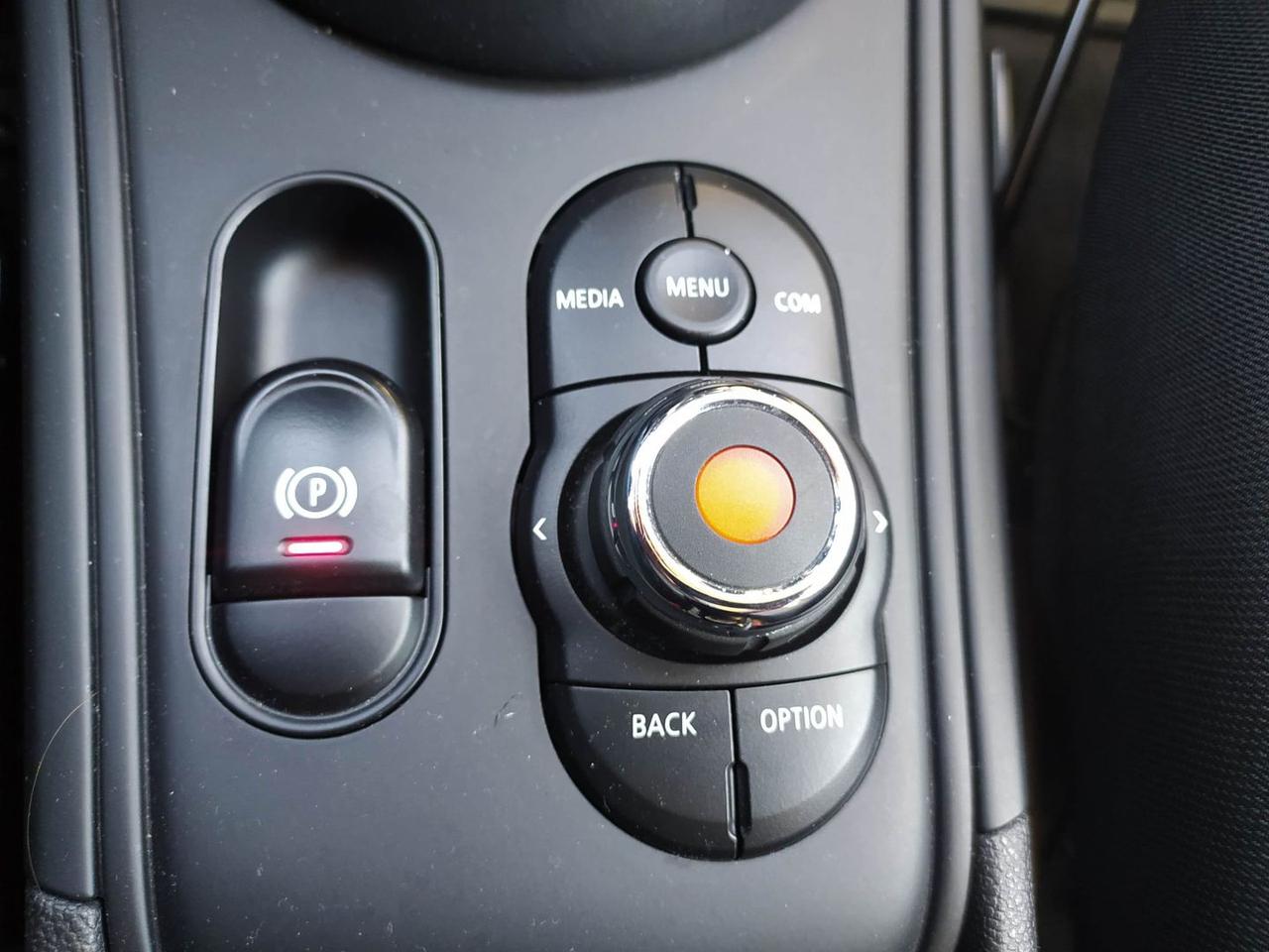Mini One D Countryman 1.5 D Essential #50265