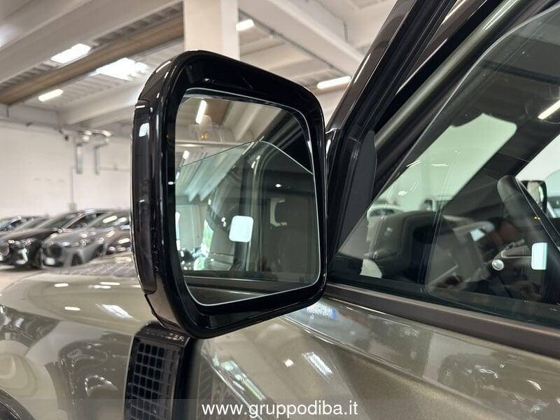 Land Rover Defender VII 2020 90 Diesel 90 3.0d i6 mhev X-Dynamic SE awd 200cv au