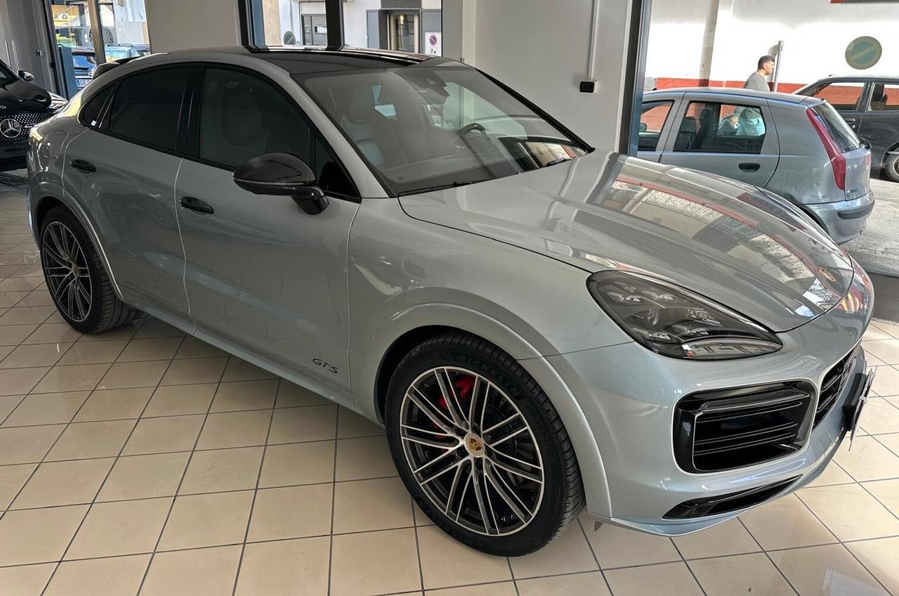 Porsche Cayenne Coupé 4.0 GTS