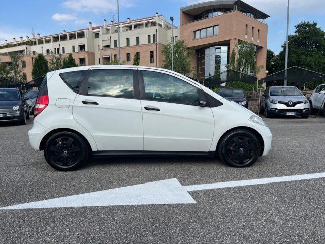 MERCEDES-BENZ A 160 CDI Elegance KM. CERTIFICATI