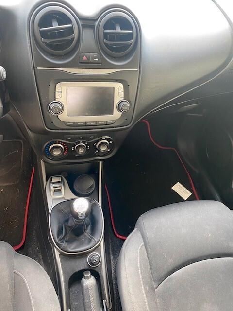 Alfa Romeo MiTo 1.3 JTD Distinctive