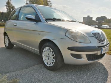 Lancia Ypsilon 1.2 Gold GPL
